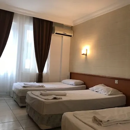 Moonlight Hotel 3*
