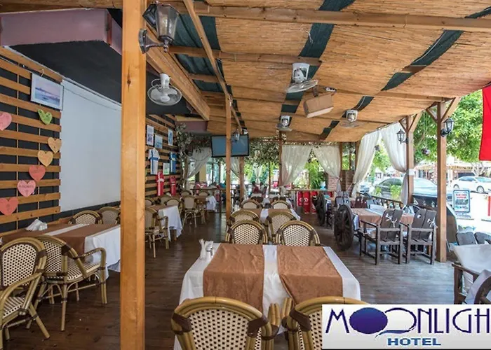 Moonlight 3* אלאניה