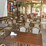 Moonlight 酒店 阿拉尼亚