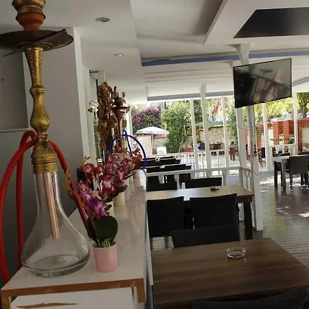Moonlight Hotel 3*