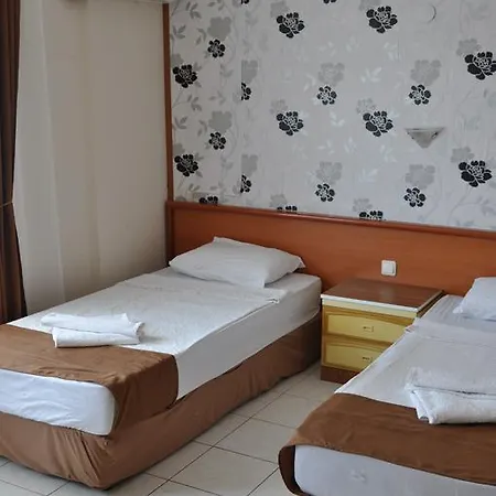 Moonlight Hotel 3*