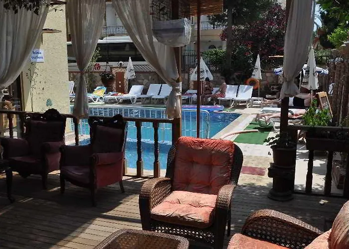 Moonlight Hotell 3*