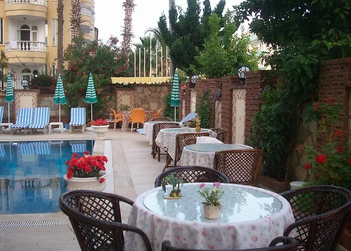 Moonlight Hotell 3*